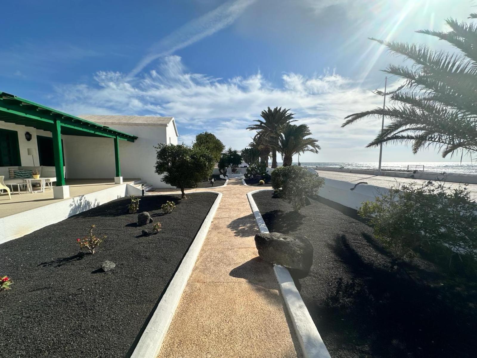 La Orilla - Frente al Mar Playa Honda (Lanzarote) Exterior foto